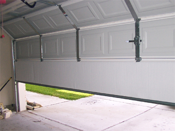 What’s the best choice for a double garage door?